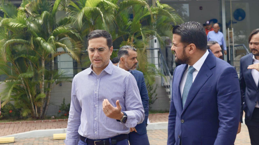 roberto-kury-encabeza-proyecto-de-transformacion-tecnologica-en-ecuador221.com_.ec_ Roberto Kury encabeza proyecto de Transformación Tecnológica en Ecuador