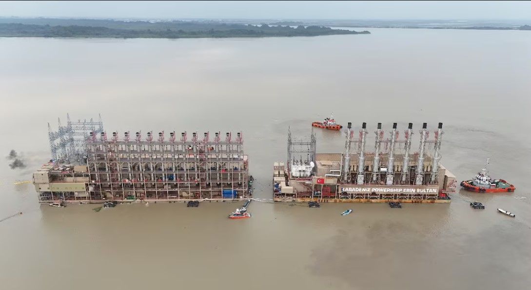 segunda-barcaza-ya-genera-96-megavatios-de-manera-experimental-ecuador221.com_.ec- Segunda barcaza ya genera 96 megavatios de manera experimental