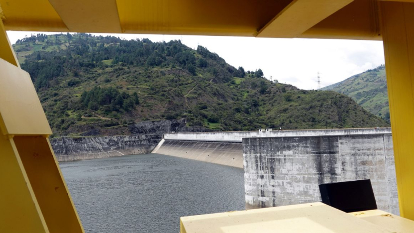 embalse-de-mazar-alcanza-su-nivel-maximo-operativo.ecuador221.com_.ec_ Embalse de Mazar alcanza su nivel máximo operativo