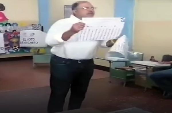 henry-kronfle-leonidas-iza-e-ivan-saquicela-ejercieron-su-derecho-al-voto-ecuador221.com_.ec_ Henry Kronfle, Leonidas Iza e Iván Saquicela ejercieron su derecho al voto