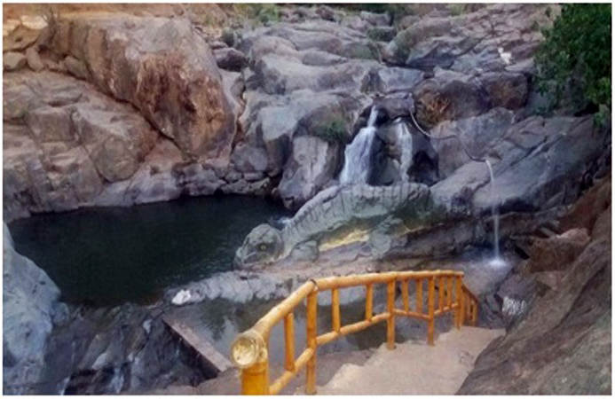 los-carnavales-de-pindal-y-sus-piscinas-naturales.ecuador221.com_.ec_ Los carnavales de Pindal y sus piscinas naturales