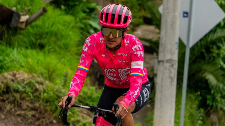 Richard Carapaz debuta en 2025 en Estrella de Bessèges
