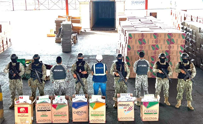 senae-y-la-armada-incautan-494-mil-cajetillas-de-cigarrillo-ilegales-ecuador221.com_.ec_ SENAE y la Armada incautan 494 mil cajetillas de cigarrillo ilegales