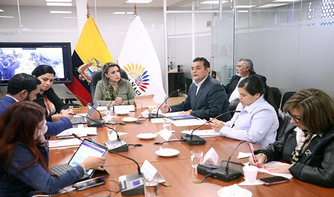 comision-recoge-criterios-por-eliminacion-de-financiamiento-estatal-a-partidos-politicos-ecuador221.com_.ec_ Comisión recoge criterios por eliminación de financiamiento estatal a partidos políticos