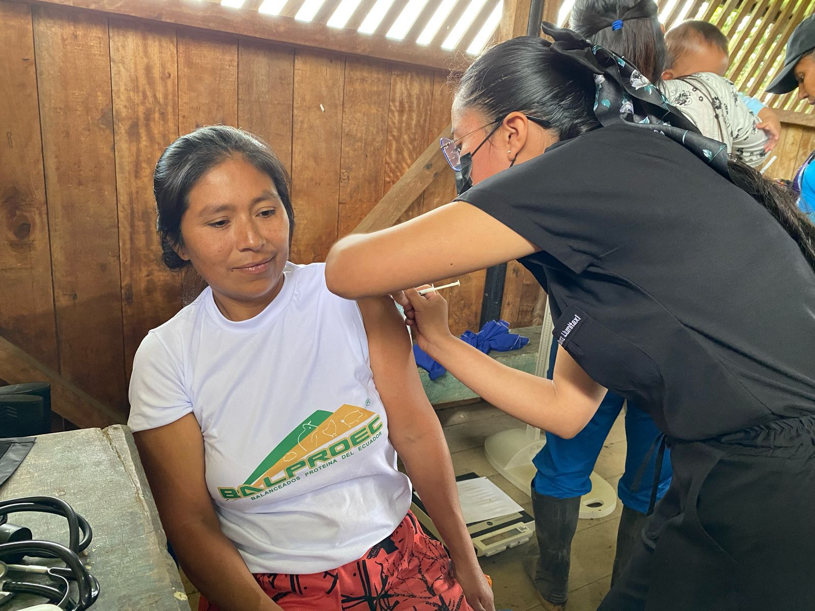 ecuador-extiende-vacunacion-contra-influenza-ante-fuerte-temporada-invernal.ecuador221.com_.ec_ Ecuador extiende vacunación contra influenza ante fuerte temporada invernal