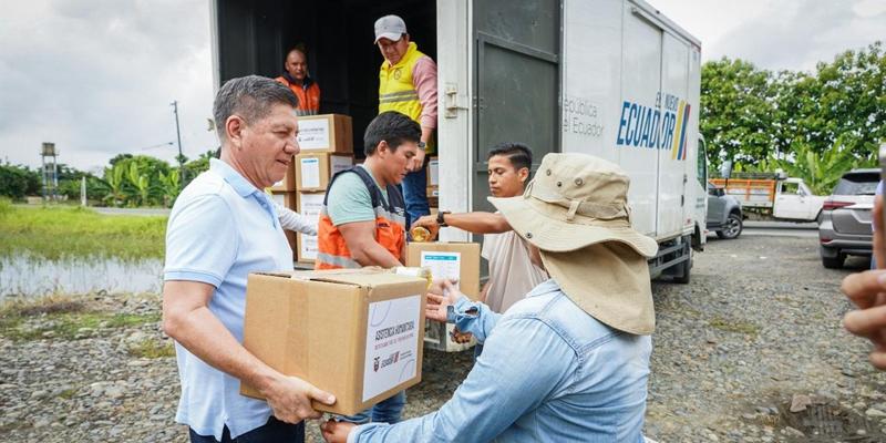 johnny-teran-lidera-brigada-medica-y-apoyo-humanitario.ecuador221.com_.ec_ Johnny Terán lidera brigada médica y apoyo humanitario