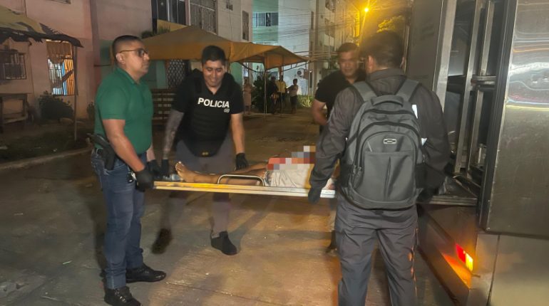 Masacre en Guayaquil: 12 muertos en enfrentamiento criminal