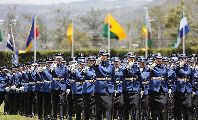 policia-nacional-incorporo-a-299-cadetes-a-sus-filas-ecuador221.com_.ec_ Policía Nacional incorporó a 299 oficiales a sus filas