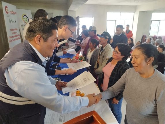 Productores de Poaló certifican predios libres de enfermedades