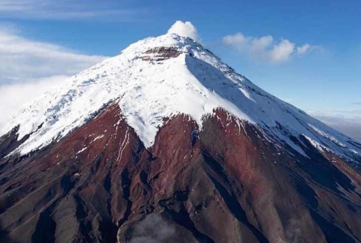 rescatan-a-heridos-tras-avalancha-en-el-volcan-cotopaxi.ecuador221.com_.ec_ Rescatan a heridos tras avalancha en el volcán Cotopaxi