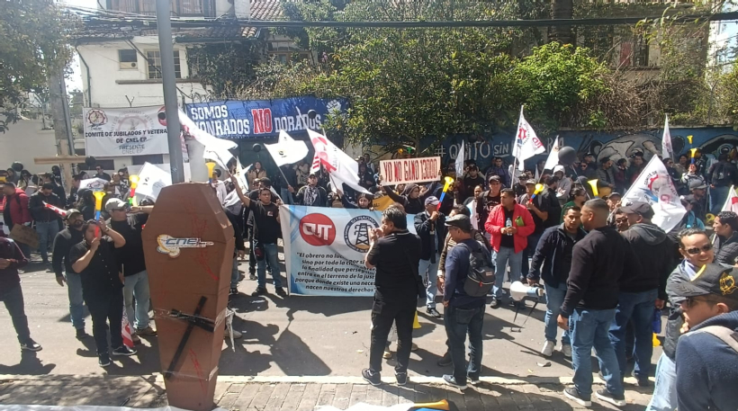 trabajadores-de-cnel-enfrentan-crisis-tras-perder-beneficios.ecuador221.com_.ec_ Trabajadores de CNEL enfrentan crisis tras perder beneficios