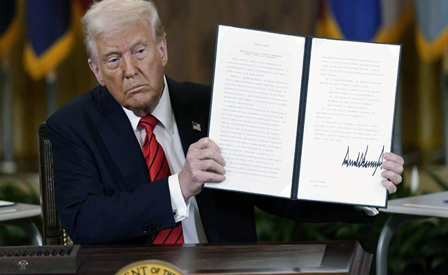 trump-firma-una-orden-para-desmantelar-casi-por-completo-el-departamento-de-educacion-ecuador221.com_.ec_ Trump firma una orden para desmantelar casi por completo el Departamento de Educación