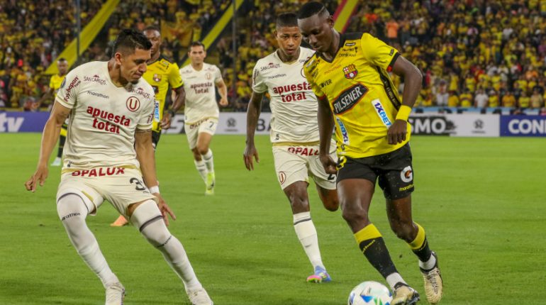 Barcelona SC cae ante Universitario y pierde el invicto