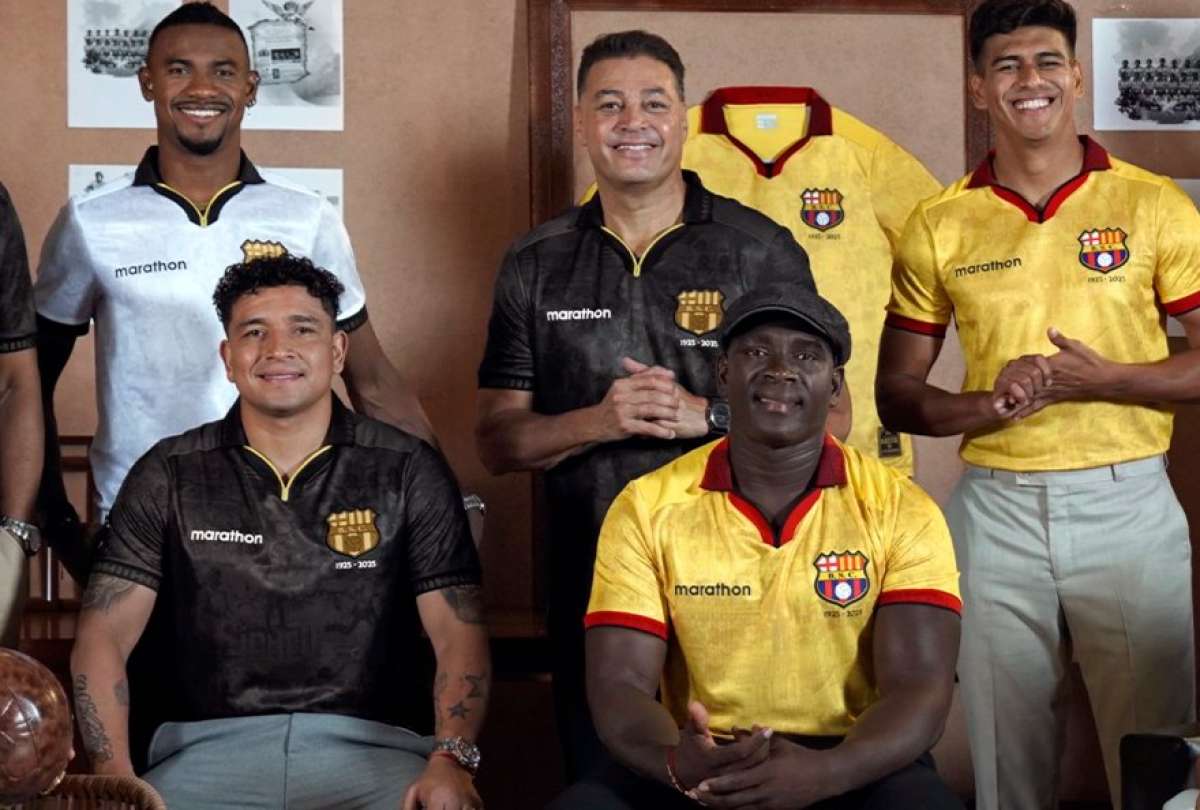barcelona-sc-revela-camisetas-oficiales-por-su-centenario.ecuador221.com_.ec_ Barcelona SC revela camisetas oficiales por su centenario