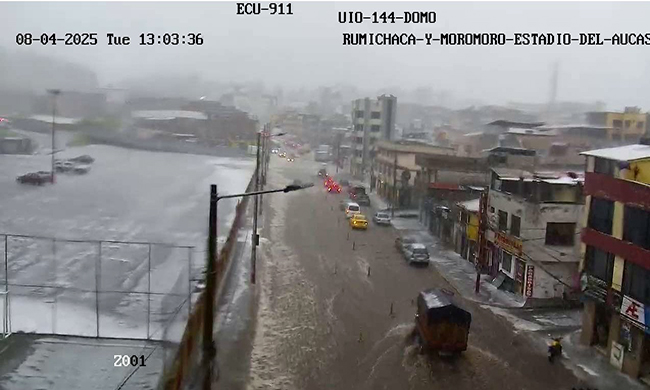 Caída de lluvia y granizo esta tarde en Turubamba