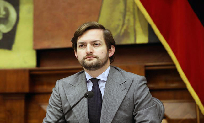 Denuncian por infracción electoral a Esteban Torres en el TCE