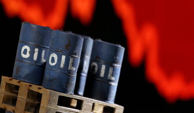 El petróleo se da la vuelta y repunta tras la pausa sobre los aranceles