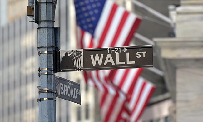 Fortísimas caídas en Wall Street tras las agresivas tarifas aplicadas por EEUU