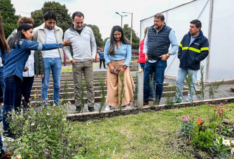 inauguran-ecocegam-quitumbe-para-promover-reciclaje-en-quito.ecuador221.com_.ec_ Inauguran ECOCEGAM Quitumbe para promover reciclaje en Quito