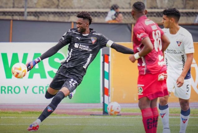LigaPro: Mushuc Runa vence a Liga de Quito con error de Domínguez