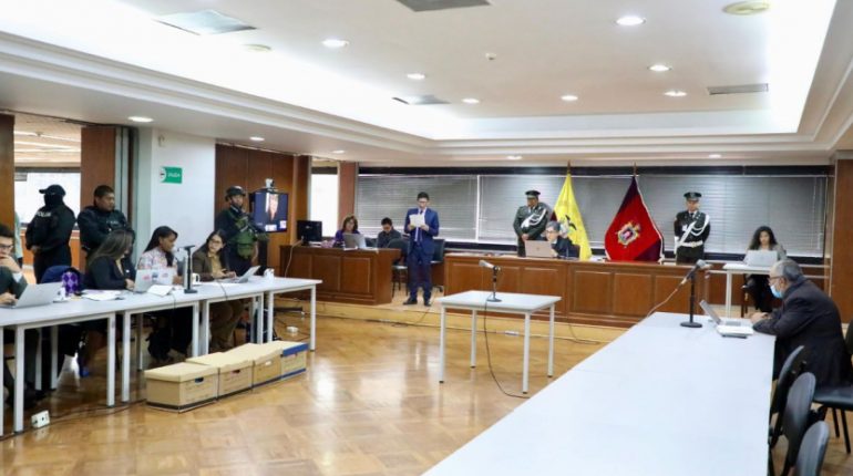 Familiares de Bella J. admiten cobro ilegal de cargos públicos