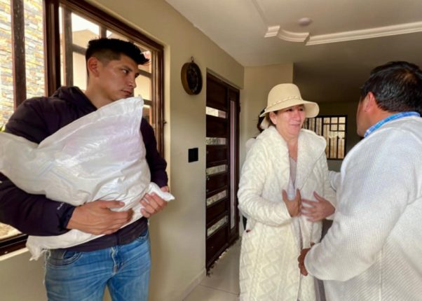 Asistencia social y humanitaria ante deslizamientos en Azuay