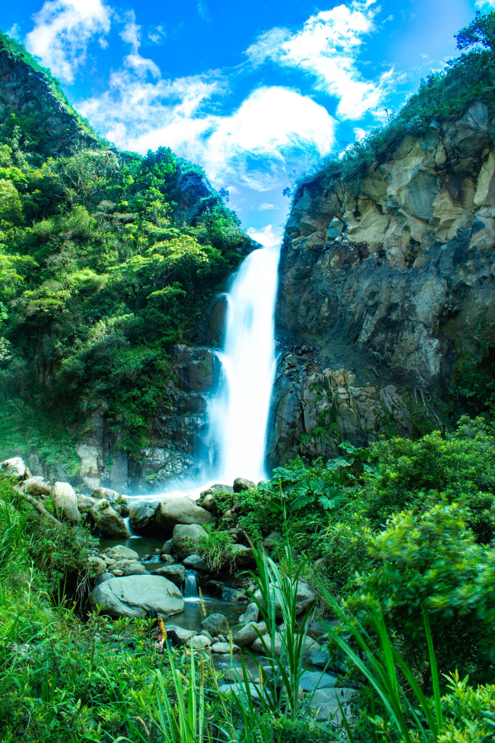 banos-ofrece-naturaleza-aventura-y-encanto-en-cascadas.ecuador221.com_.ec_ Baños ofrece naturaleza, aventura y encanto en cascadas