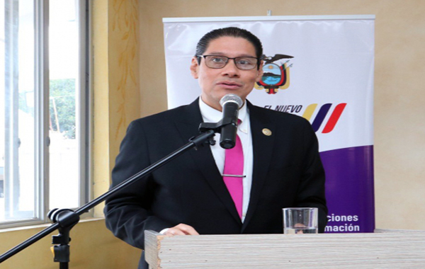 César Martín Moreno reemplaza a Jeannine Cruz en Cordicom