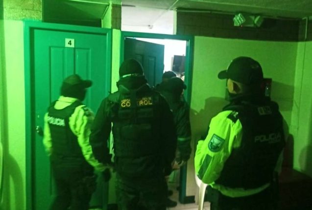 Clausuran prostíbulo ilegal en Quito con menores presentes