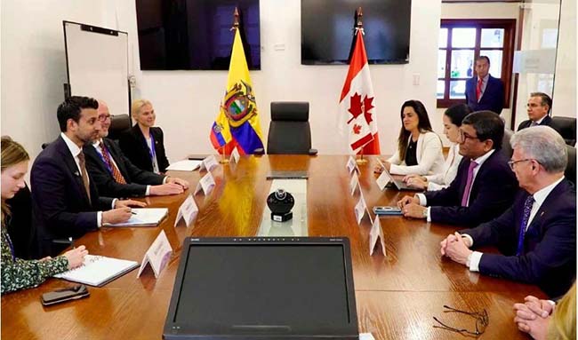 Ecuador y Canadá suscriben declaración para acelerar la firma del TLC