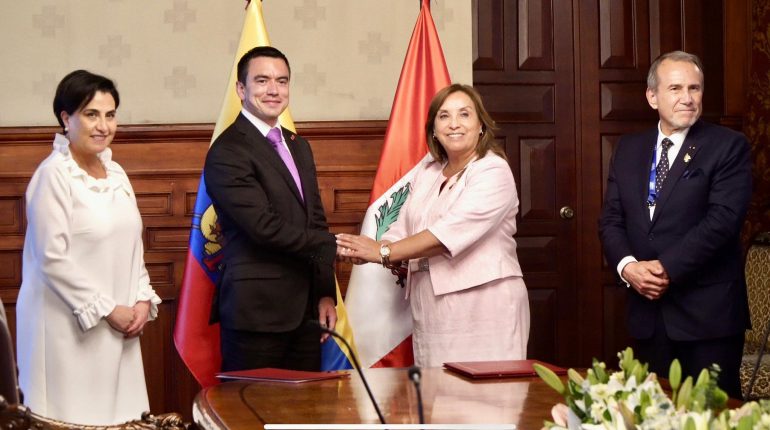 Ecuador y Perú firman hoja ruta ambiental binacional