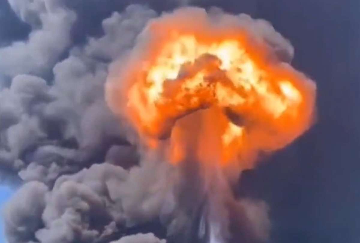 explosion-en-planta-quimica-de-china-deja-cinco-muertos.ecuador221.com_.ec_ Explosión en planta química de China deja cinco muertos