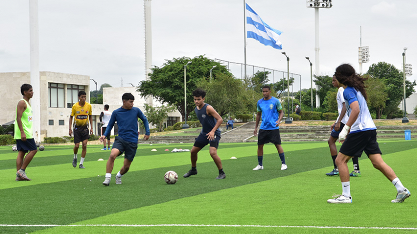guayaquil-propone-cobrar-hasta-usd-45-por-canchas.ecuador221.com_.ec_ Guayaquil propone cobrar hasta USD 45 por canchas