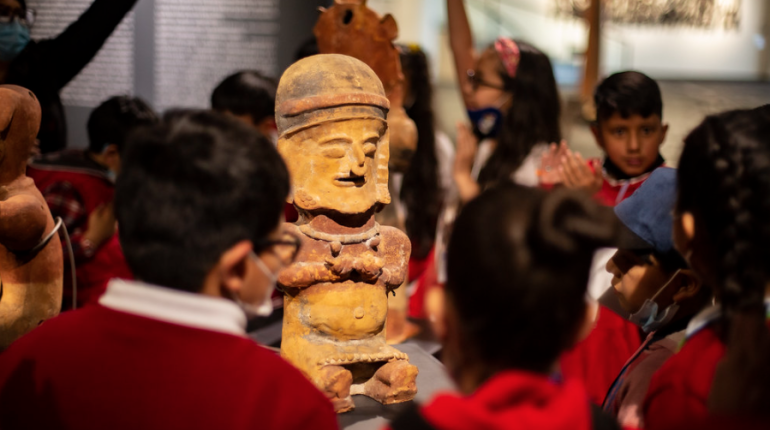 Museos ecuatorianos celebran con arte y educación inclusiva