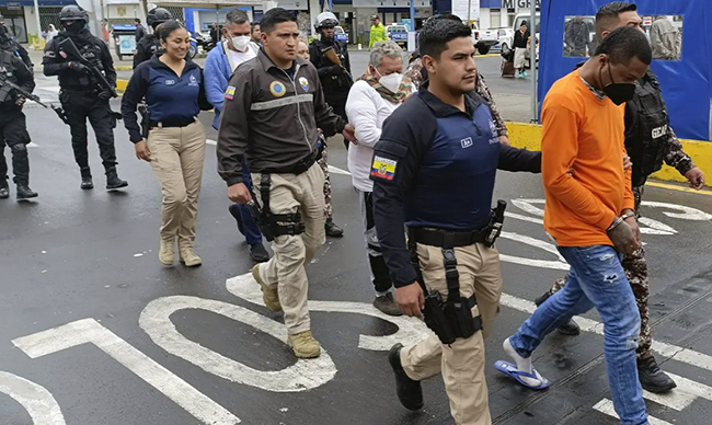 presos-colombianos-que-estaban-en-carcel-de-ecuador-fueron-repatriados-ecuador221.com_.ec_ Presos colombianos que estaban en cárcel de Ecuador fueron repatriados