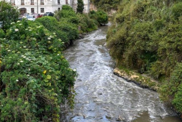 Quito impulsa 14 acciones para salvar río Machángara