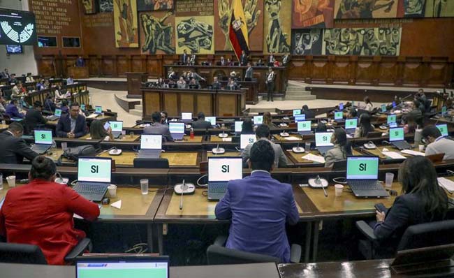 asamblea-deja-sin-efecto-terna-enviada-al-cpccs-para-conformar-la-judicatura-ecuador221.com_.ec_ Asamblea deja sin efecto terna enviada al CPCCS para conformar la Judicatura