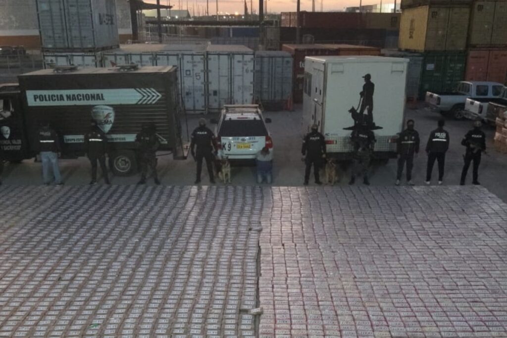 ecuador 221 autoridades-frustran-envio-de-cocaina-hacia-espana.ecuador221.com_.ec_ Autoridades frustran envío de cocaína hacia España