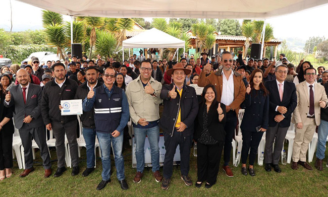 cayambe-fue-sede-de-encuentro-productores-agropecuarios-ecuador221.com_.ec_ Cayambe fue sede de encuentro productores agropecuarios