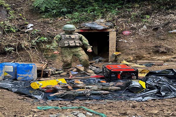 militares-desmantelan-campamento-de-mineria-ilegal-en-tulcan-ecuador221.com_.ec_ Militares desmantelan campamento de minería ilegal en Tulcán