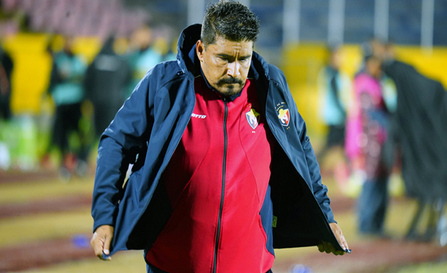 Omar Asad renuncia como director técnico de El Nacional