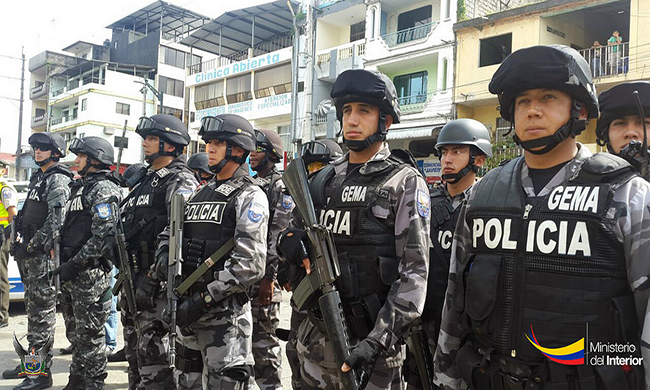 Policías fueron asaltados durante operativo de control en El Triunfo