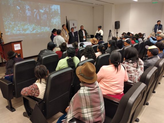 Productores del Cañar reciben informe detallado del MAG