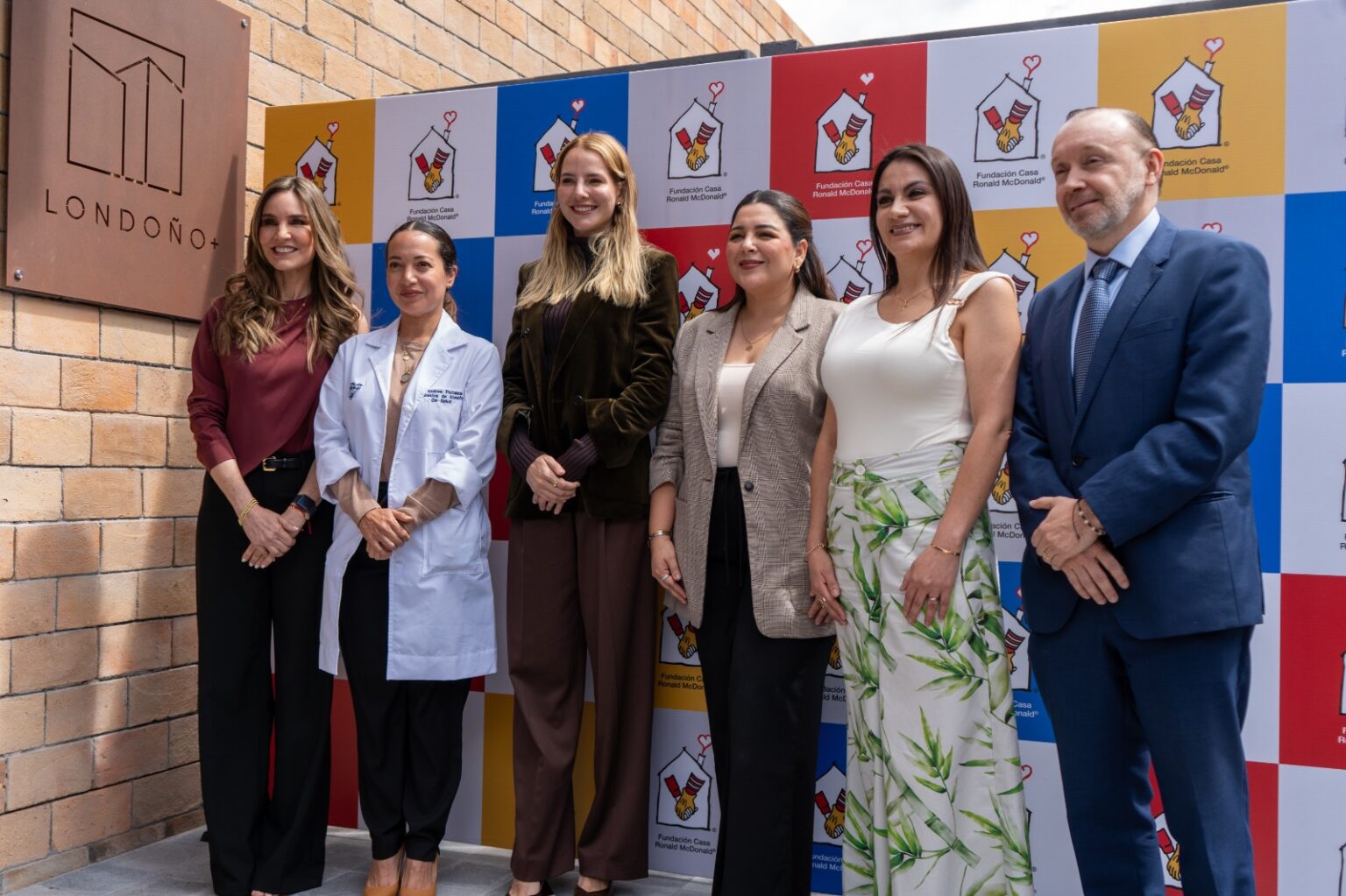 quito-inaugura-primera-sala-familiar-ronald-mcdonald-publica.ecuador221.com_.ec_ Quito inaugura primera Sala Familiar Ronald McDonald pública