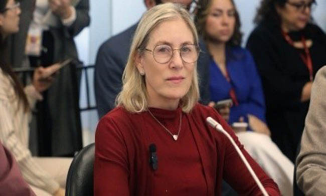 Anabella Azín alertó que "personas inescrupulosas" piden dinero a su nombre