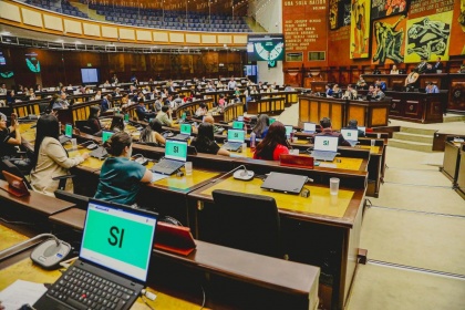 Asamblea aprueba reforma electoral con enfoque paritario