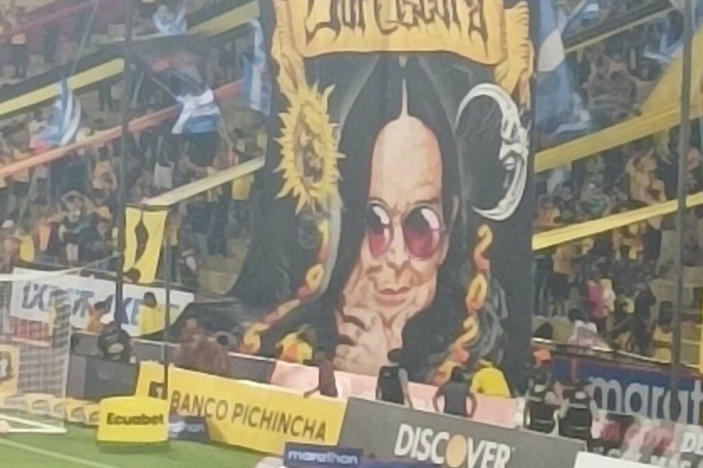 ecuador 221 barcelona-sc-homenajea-a-ozzy-osbourne-en-ligapro.ecuador221.com_.ec_ Barcelona SC homenajea a Ozzy Osbourne en LigaPro