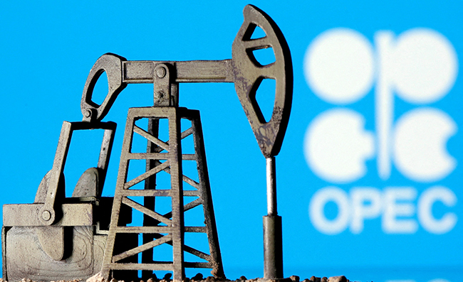 El petróleo cae después de que la OPEP+ aumente la producción