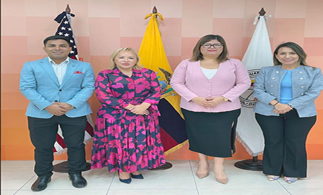 Jóvenes empresarios renuevan convenio con AmCham Guayaquil
