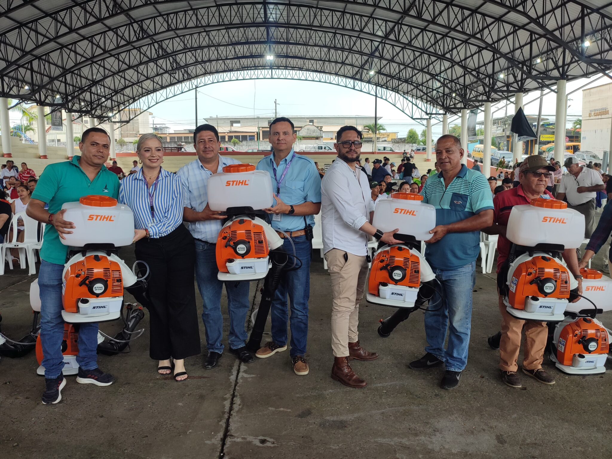 ecuador 221 mag-equipa-a-plataneros-de-manabi-con-nebulizadoras-motorizadas.ecuador221.com_.ec_ MAG equipa a plataneros de Manabí con nebulizadoras motorizadas